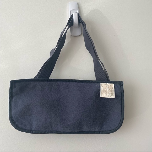 Body Tight Fanny Pack - Picture 2 of 10